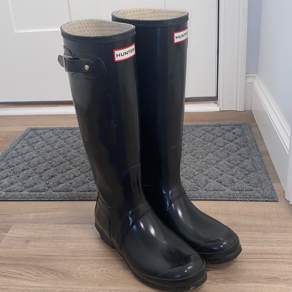 Hunter original black gloss tall boots - excellent condition
